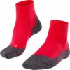 Falke TK2 Cool Korte Trekking Sokken Dames, Rood -Sport- En Outdoorkleding falke tk2 cool socks women red 1