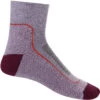 Icebreaker Hike+ Light Mini Sokken Dames, Violet/rood -Sport- En Outdoorkleding icebreaker hike light mini socks women purple gaze go berry 1