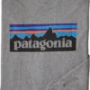 Patagonia P-6 Logo LS Verantwoordelijkheid Heren, Grijs -Sport- En Outdoorkleding patagonia p 6 logo long sleeved responsibili tee men gravel heather 1