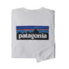 Patagonia P-6 Logo LS Verantwoordelijkheid Heren, Wit 2 Patagonia P-6 Logo LS Verantwoordelijkheid Heren, Wit -Sport- En Outdoorkleding patagonia p 6 logo ls responsibili tee men white 1