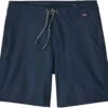 Patagonia Wavefarer Hybrid Walk Shorts 18" Men, Blauw