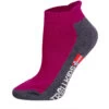TROLLKIDS Hiking II Low Cut Sokken Kinderen, Roze/grijs 1 TROLLKIDS Hiking II Low Cut Sokken Kinderen, Roze/grijs -Sport- En Outdoorkleding trollkids hiking ii low cut socks kids berry 1